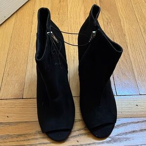 Merona black suede high heels new size 8